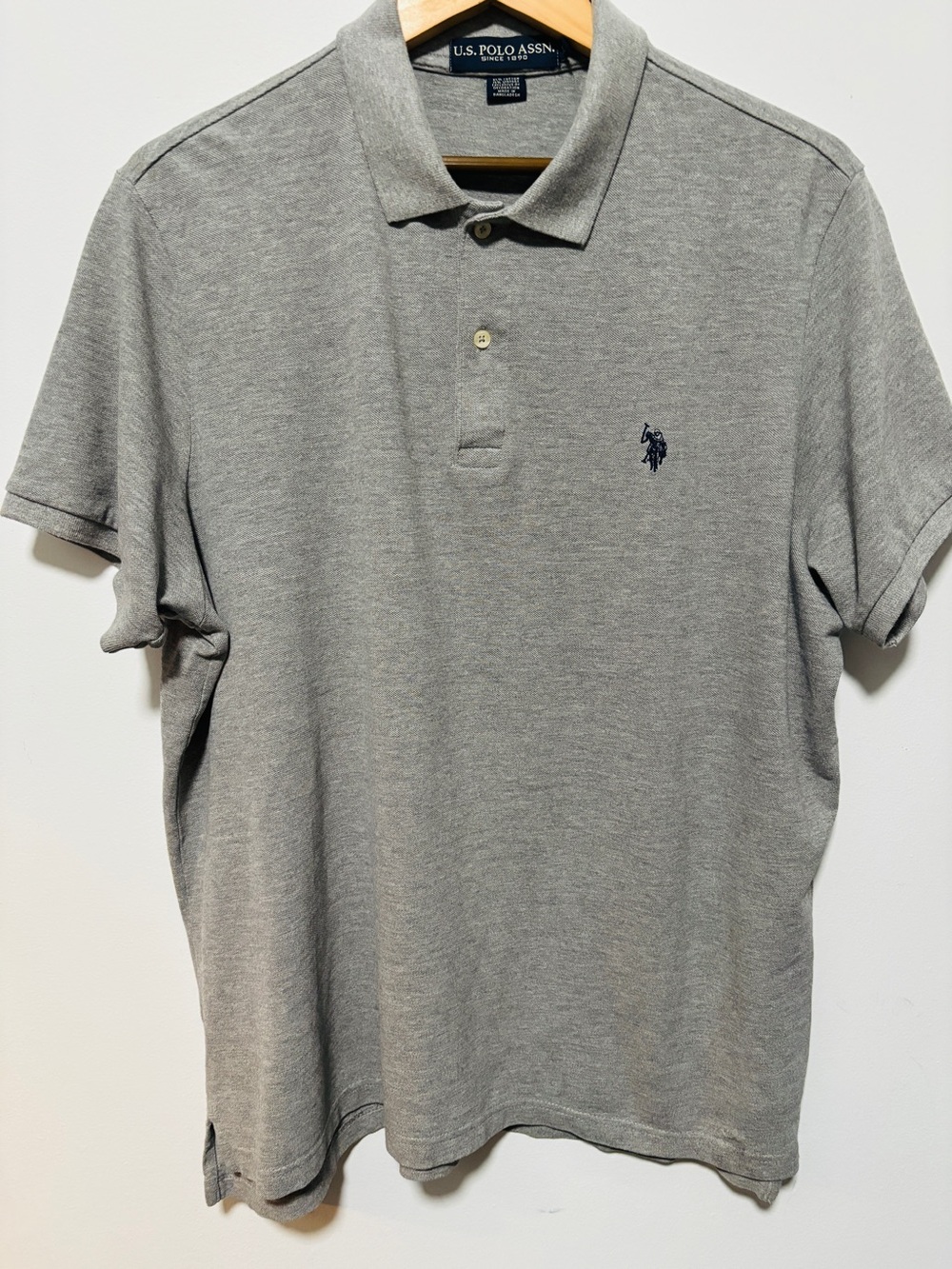 U.S. Polo Assn. Men's
Heather Light Gray Polo with Embroidered Logo XL